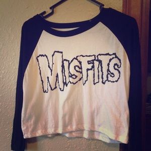 Misfits Crop Tio